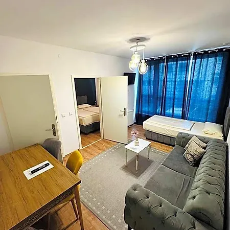 Hr Hotel