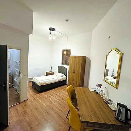Hotel Hr 3*