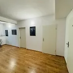 Hr Hotel
