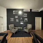 Hr Hotel 3*