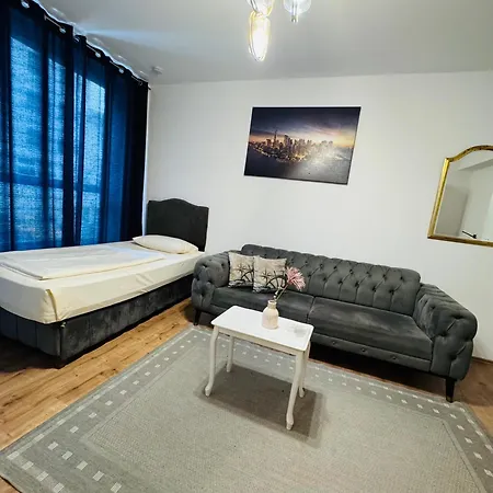 Hr Hotel 3*